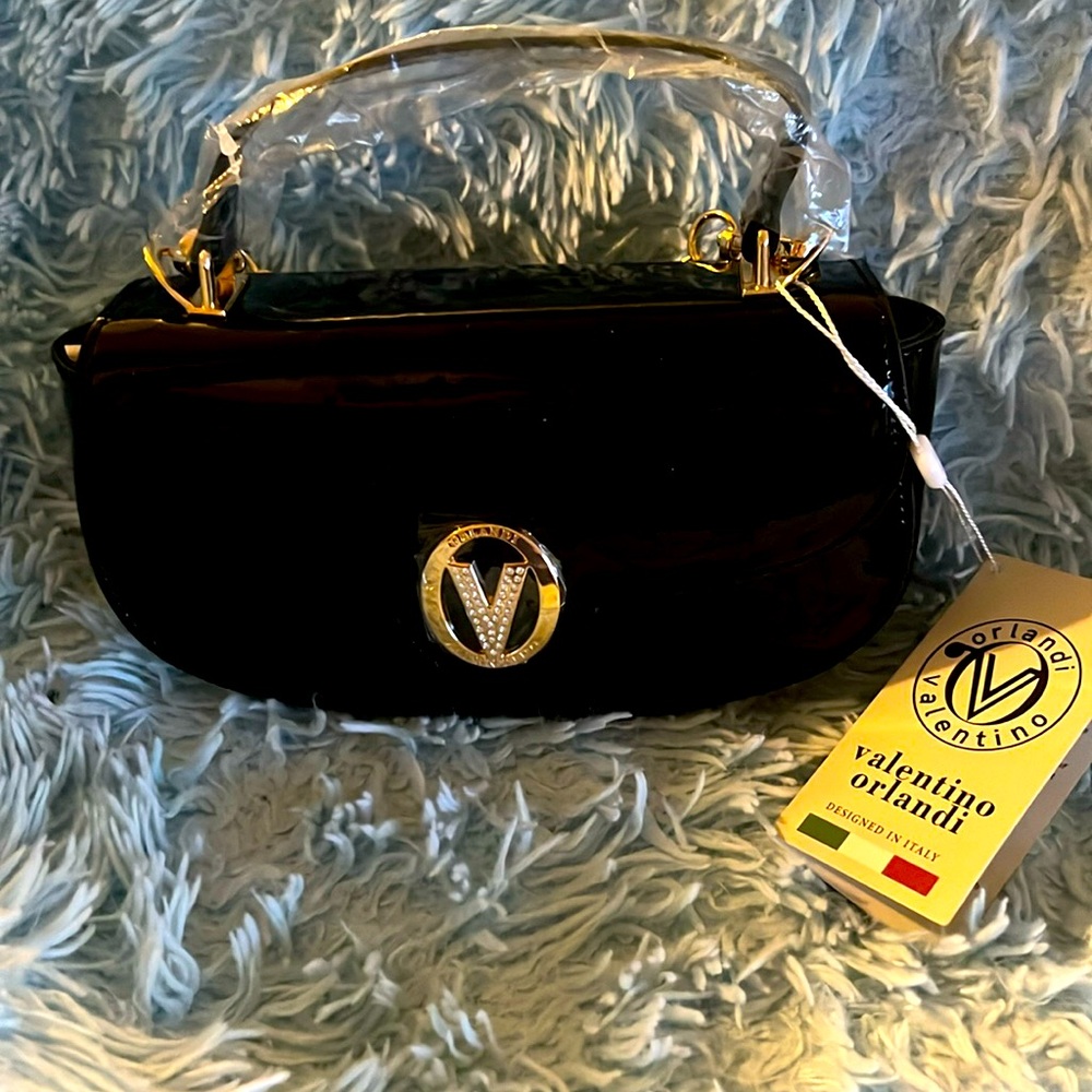 Valentino Orlandi Black Vegan Patent Leather Top Handle Crossbody Bag NWT ♥️